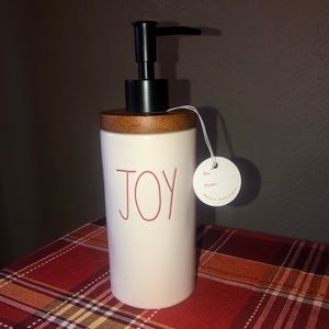 Rae Dunn Christmas Soap Dispenser